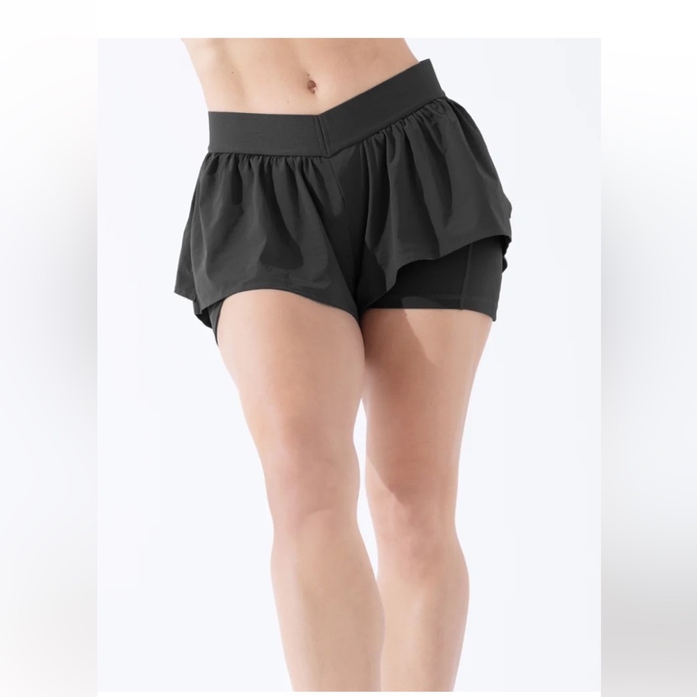 Popflex On the Run Ruffle Short black